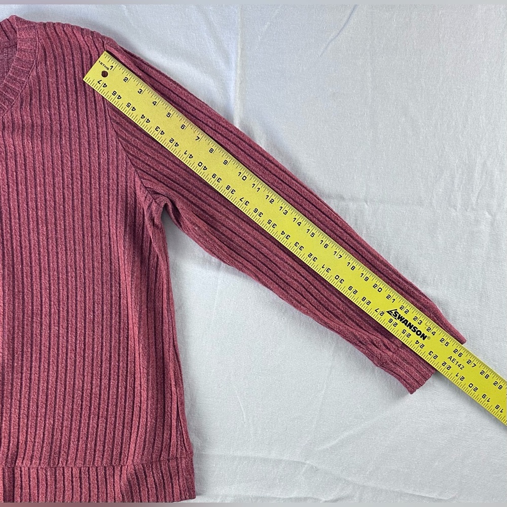 Sampeel‎ Ribbed Knit V-Neck Sweater – XX - Picture 6 of 9